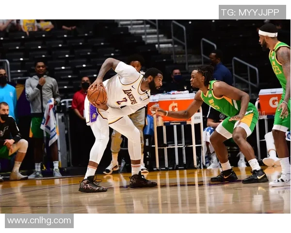 2010年湖人与爵士首场对决精彩回顾与赛后分析 2010年湖人与爵士首场对决精彩回顾与赛后分析