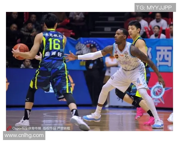 3月14日新疆队与广东队的精彩对决回顾与赛后分析