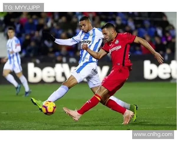 莱加内斯与赫塔菲激战正酣谁能在这场较量中笑到最后 莱加内斯与赫塔菲激战正酣谁能在这场较量中笑到最后